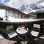 Cervinia - Matterhorn Апарт-отель 5*