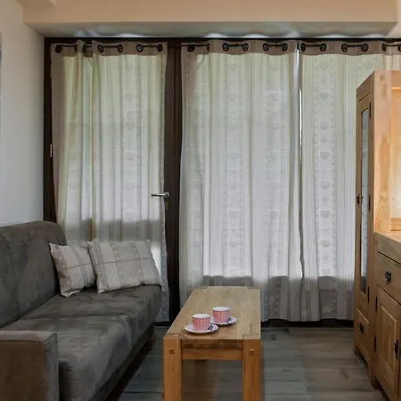 切尔维尼亚 - 马特宏峰公寓 5*