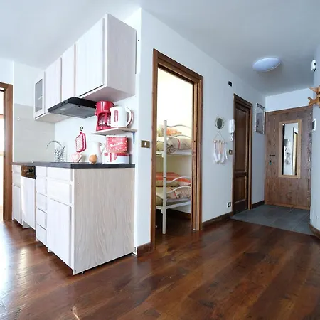 Cervinia - Matterhorn מלון דירות 5*