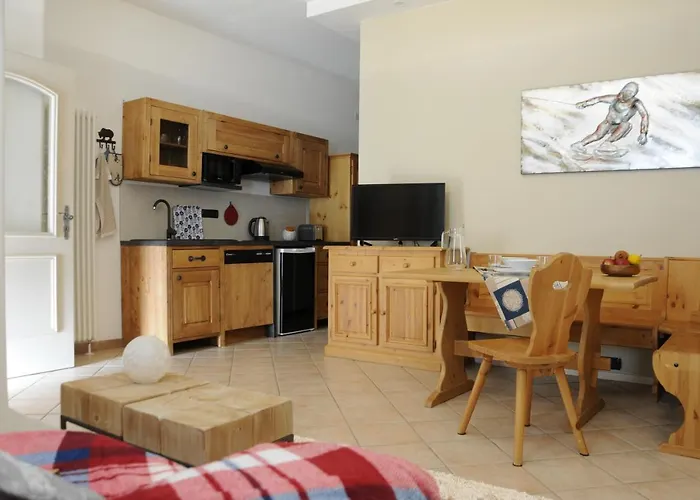 Cervinia - Matterhorn Апарт-готель Брей-Червінія