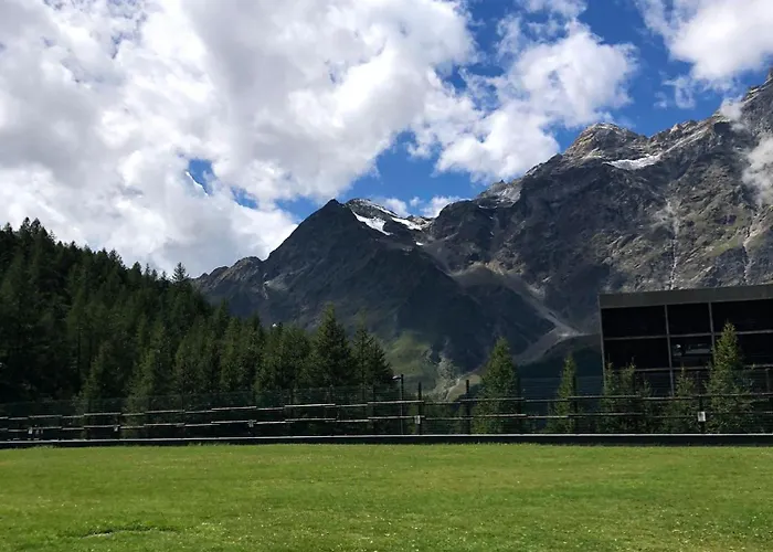 Hotel apartamentowy Cervinia - Matterhorn 5*